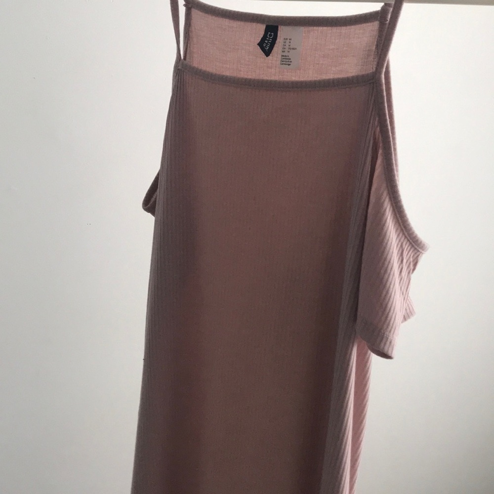 Off the Shoulder Pink Dress! 💖